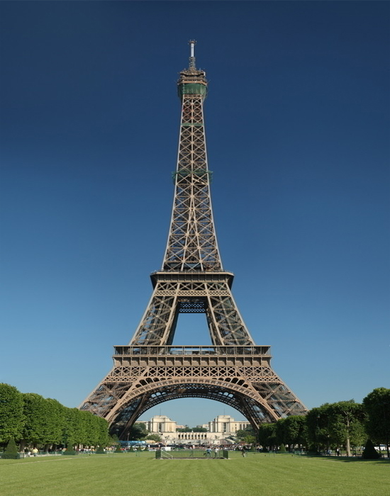 埃菲尔铁塔实施改造 预计2013年底完工